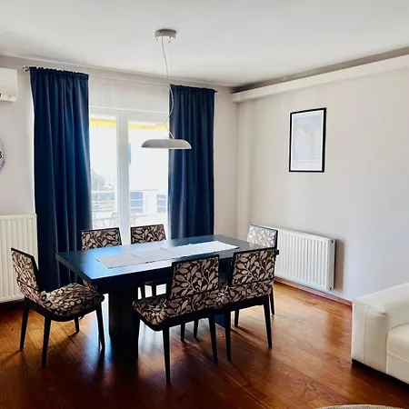 Luka Apartment